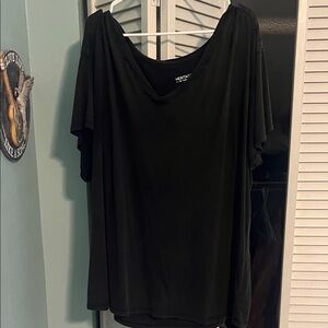 Elegant Black Short Sleeve Top